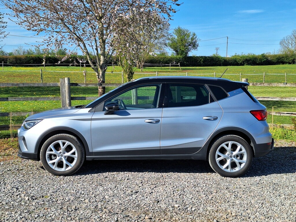 Seat Arona Suv 1.0 Tsi Fr 202373 HF73UXG Silver #2
