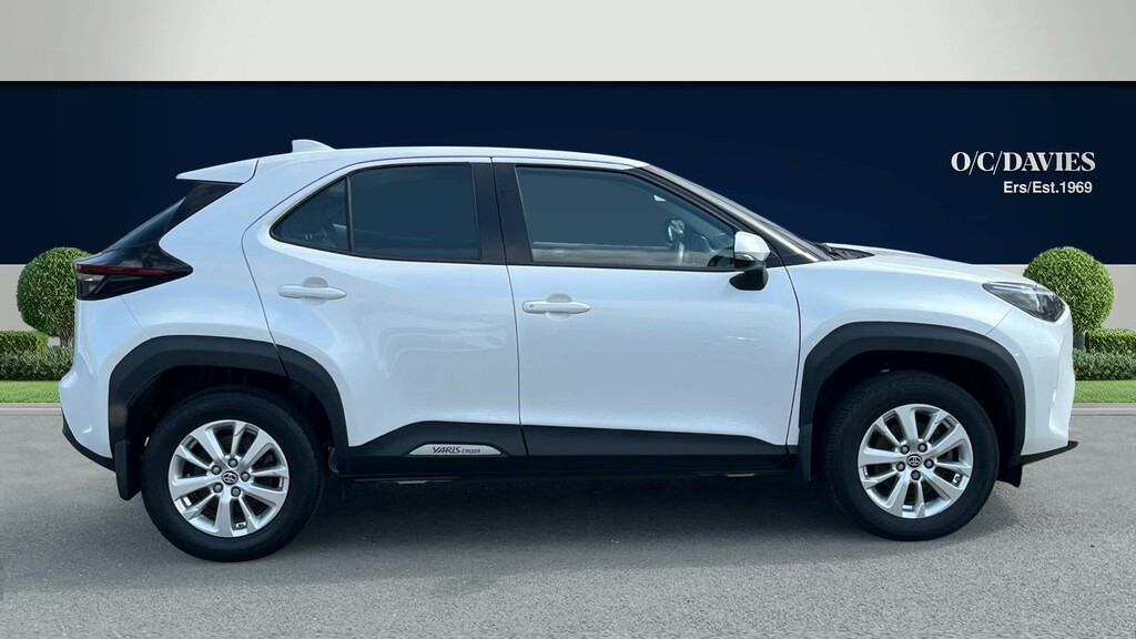 Toyota Yaris Cross 1.5 Vvt-h Icon Suv Hybrid E-cvt Euro 6 CV23PPK White #2