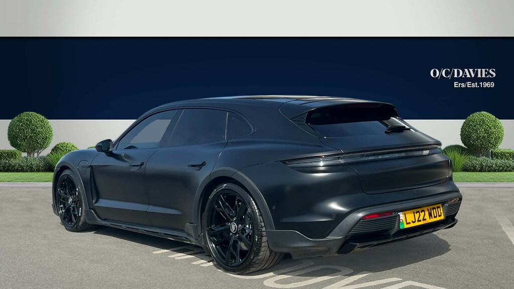 Porsche Taycan Performance Plus 93.4Kwh 4S Cross Turismo Elec Black #3