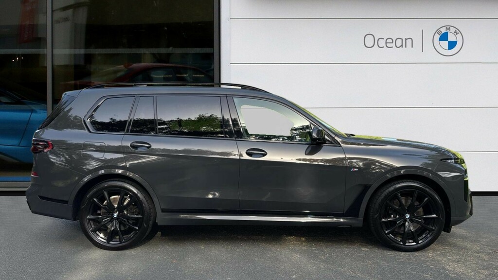 BMW X7 Suv WG23FTY Grey #3