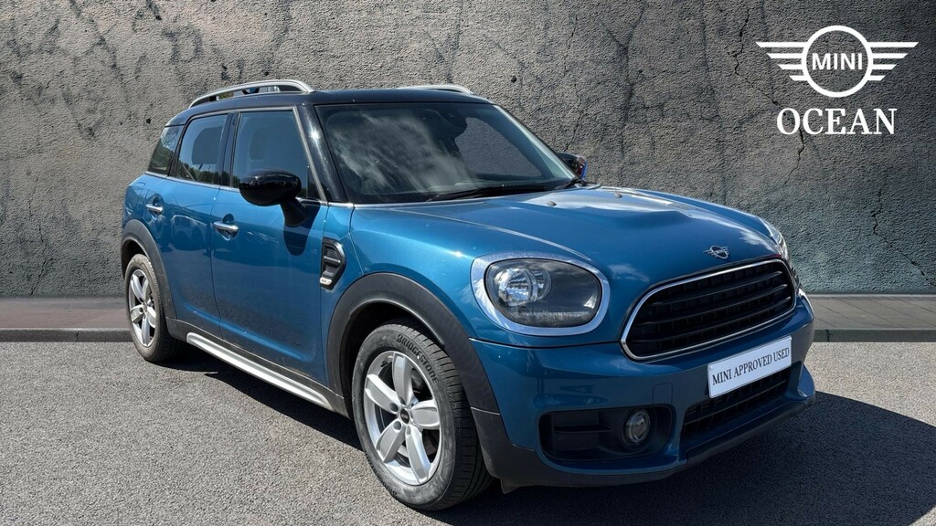Mini Countryman Petrol Blue