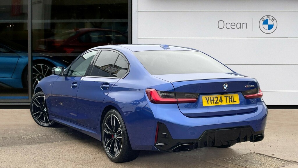 BMW 3 Series Saloon YH24TNL Blue #2