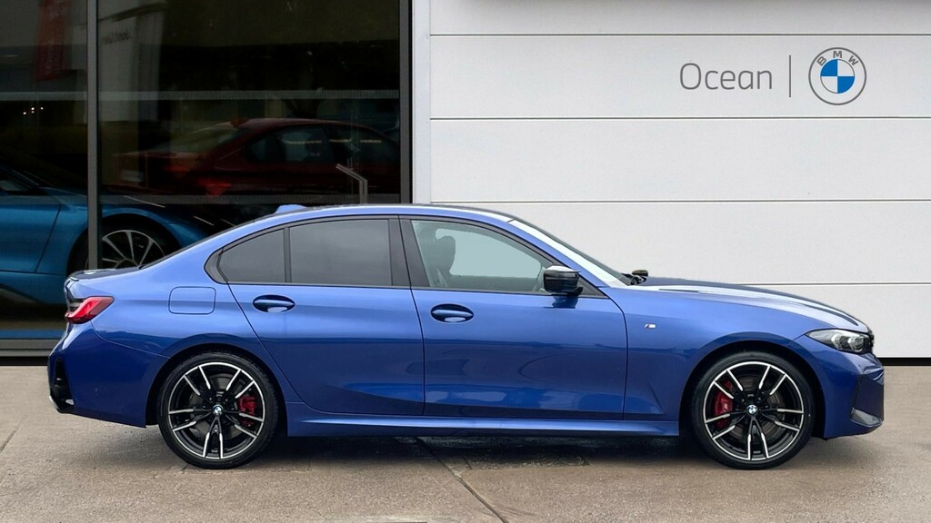 BMW 3 Series Saloon YH24TNL Blue #3