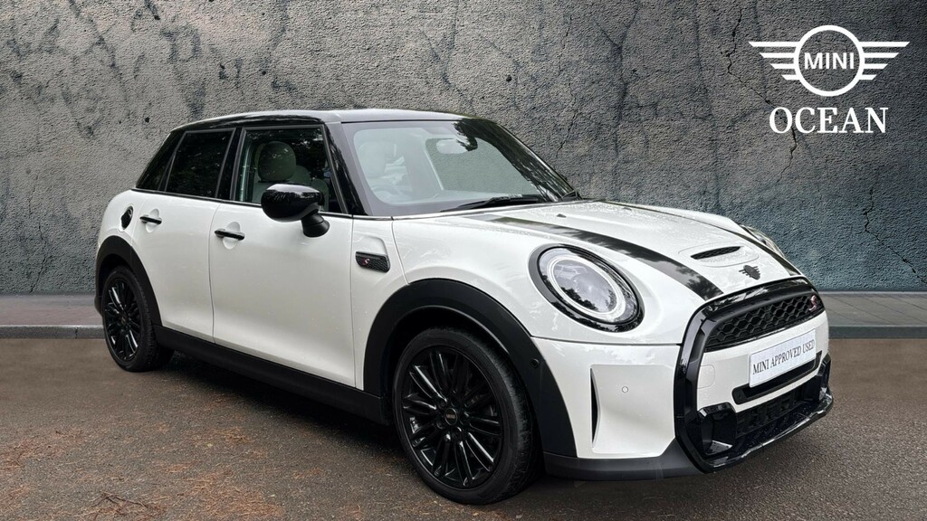Mini Hatch Hatchback White