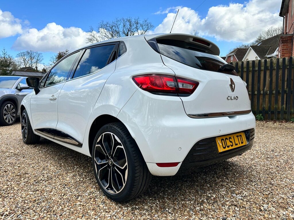 Renault Clio 1.5 Dci Iconic Euro 6 Ss MK68FFO White #6