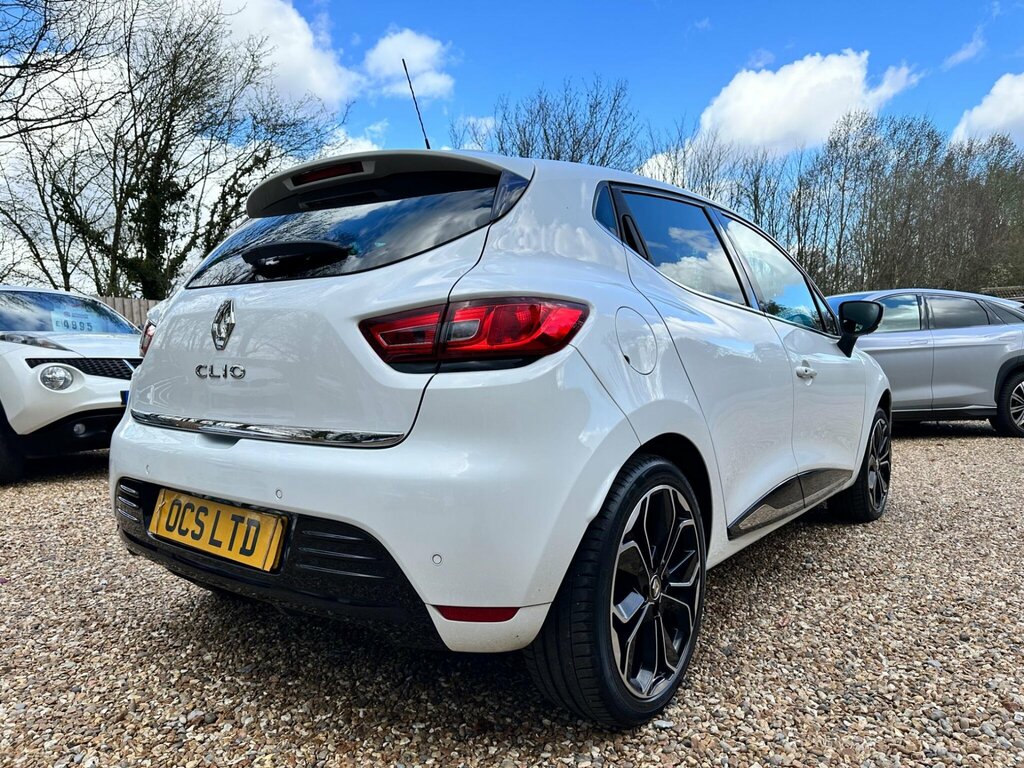 Renault Clio 1.5 Dci Iconic Euro 6 Ss MK68FFO White #4