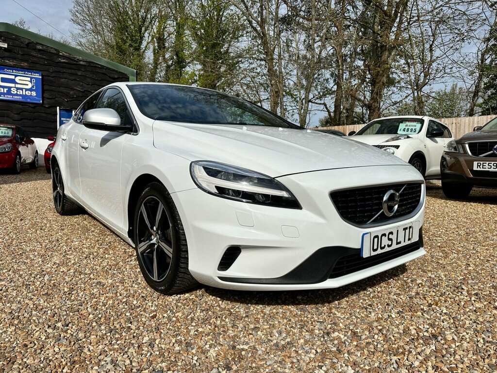 Volvo V40 2.0 T2 R-design Nav Plus Euro 6 Ss White