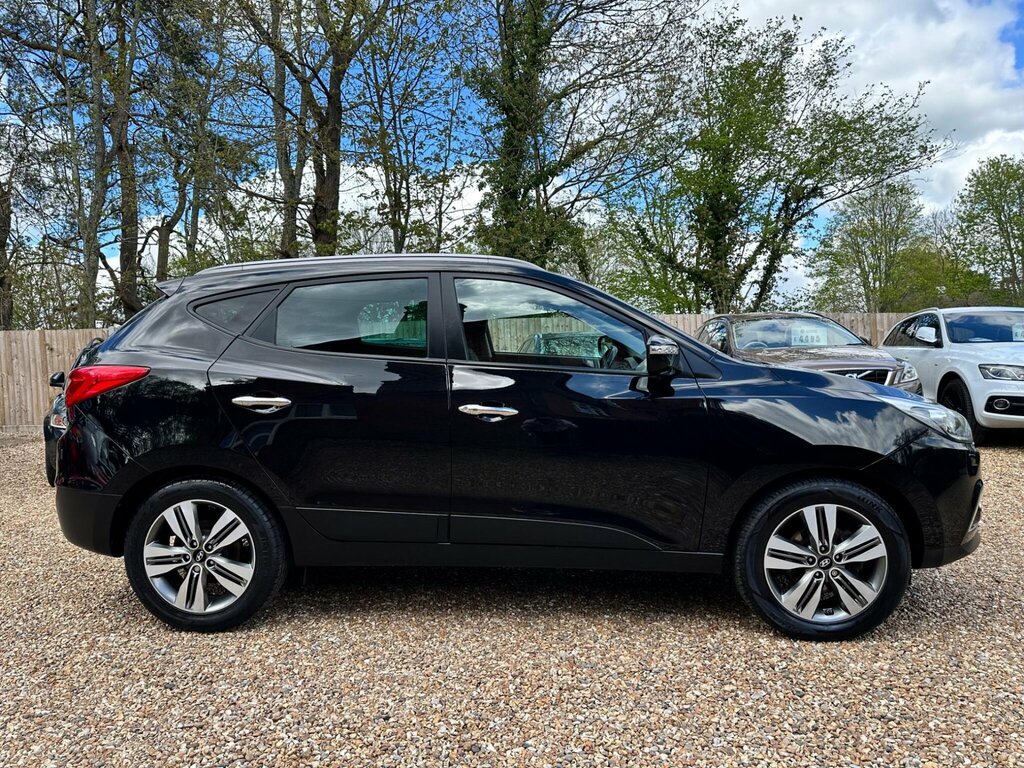 Hyundai Ix35 2.0 Crdi Premium 4Wd Euro 5 ML15OMW Black #3