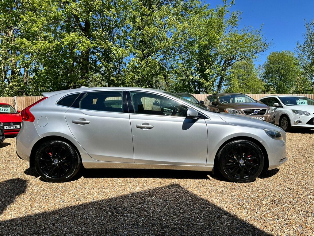 Volvo V40 2.0 D3 Se Lux Nav Euro 5 Ss Silver #4