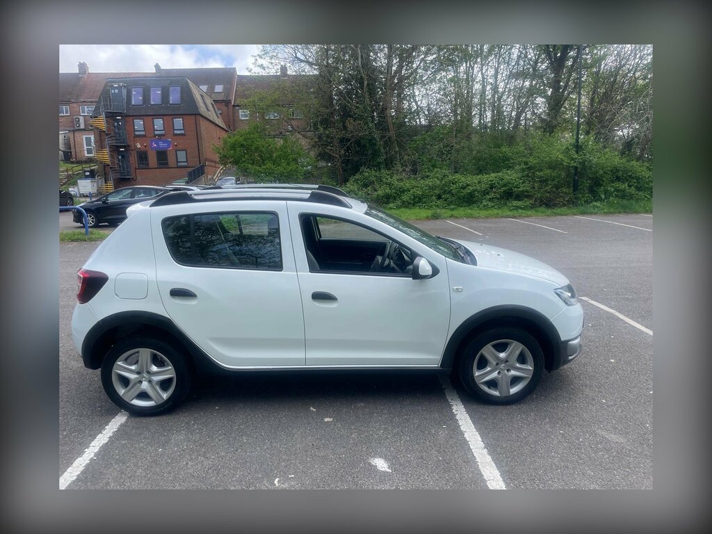 Dacia Sandero Stepway 0.9 Tce Ambiance Hatchback Euro HW65LWN White #4