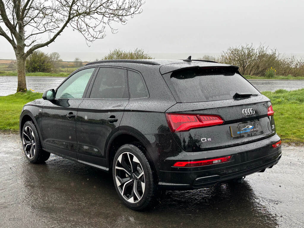 Audi Q5 2.0 Tdi Quattro S Line S Tronic RV18EUP Black #4