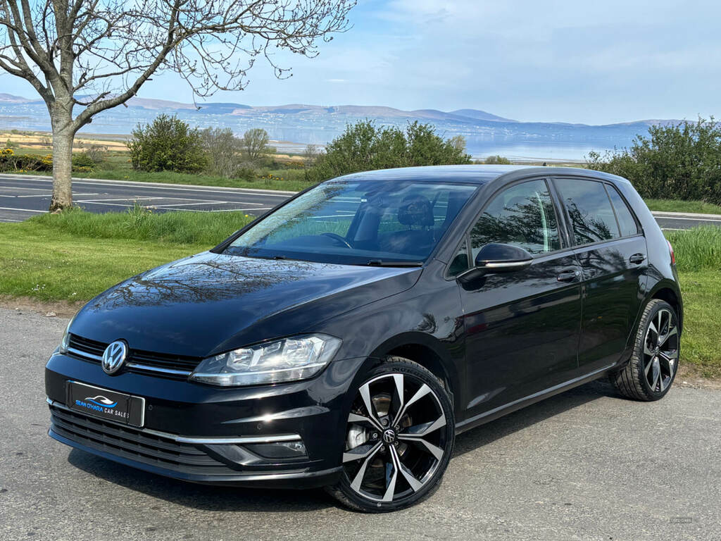 Volkswagen Golf 1.6 Tdi Match Black