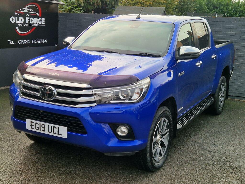 Toyota HILUX 2.4 D-4d Invincible 4Wd Euro 6 Ss Tss EG19UCL Blue #4