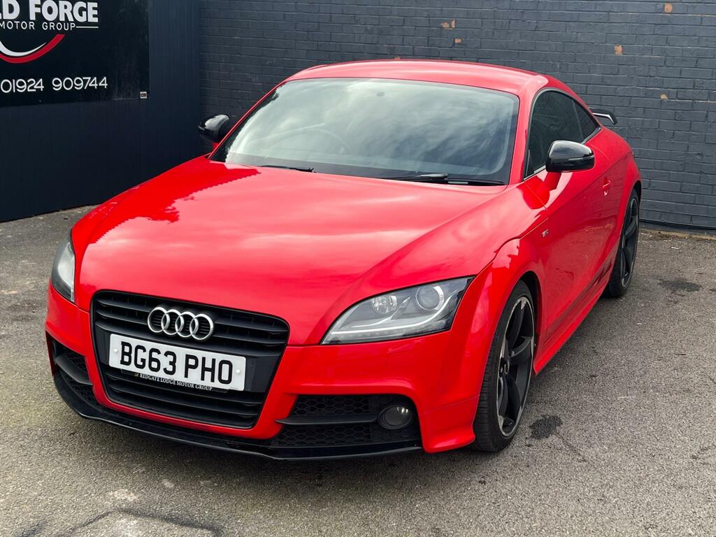 Audi TT 2.0 Tfsi Black Edition Euro 5 Ss BG63PHO Red #4