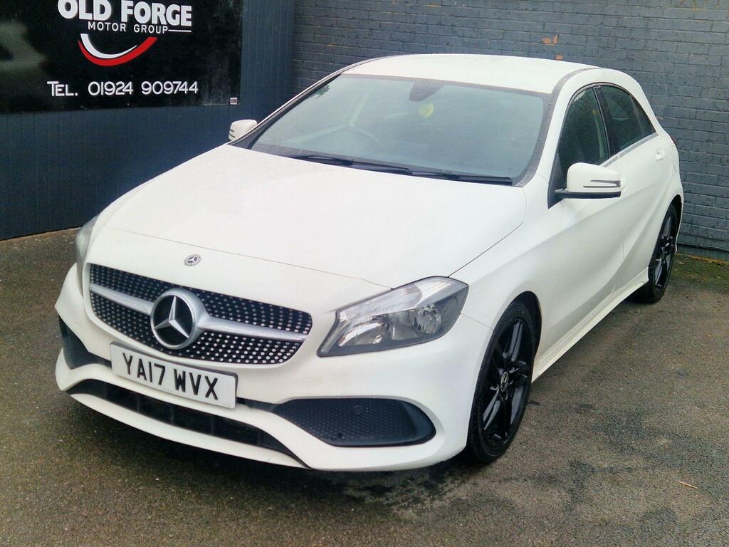 Mercedes-Benz A Class 1.5 A180d Amg Line Euro 6 Ss YA17WVX White #4