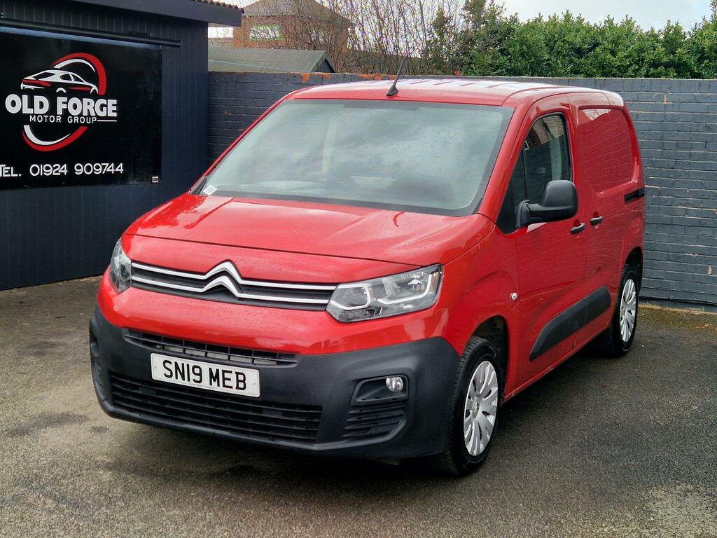 Citroen Berlingo 1.5 Bluehdi 650 Enterprise M Swb Euro 6 SN19MEB Red #4