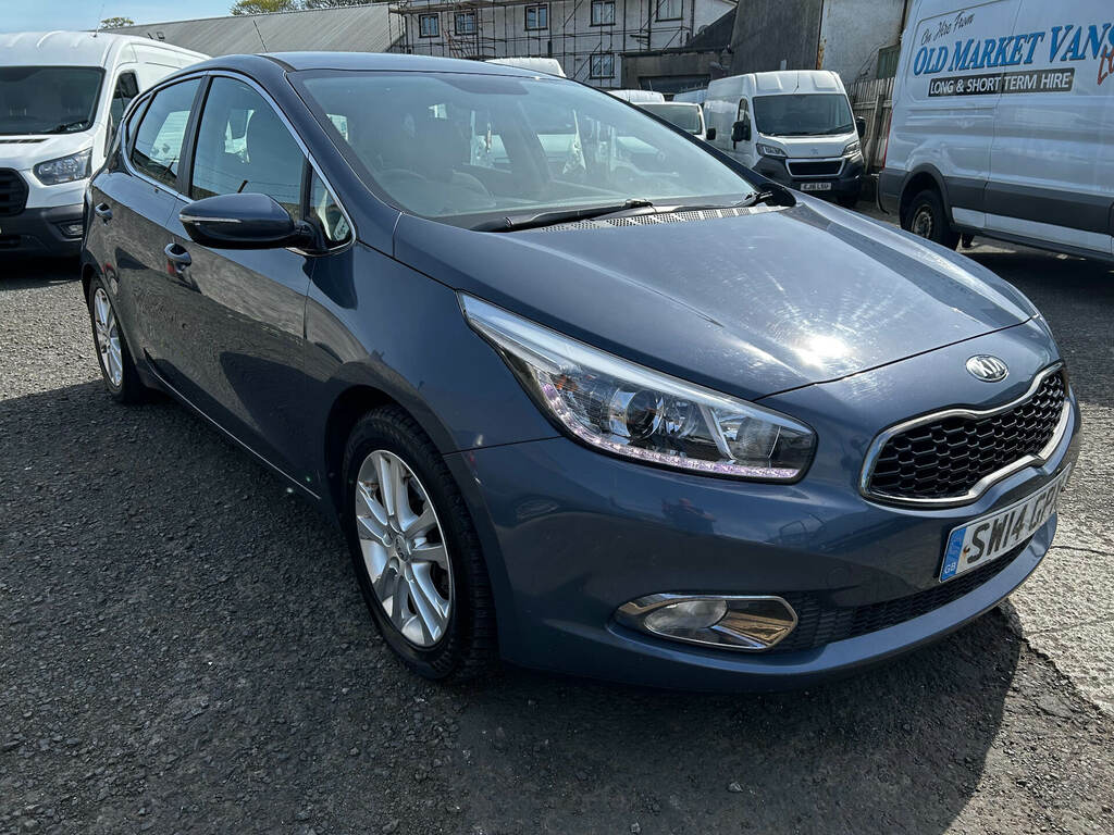 Kia Ceed 1.6 Crdi 2 Ecodynamics Blue
