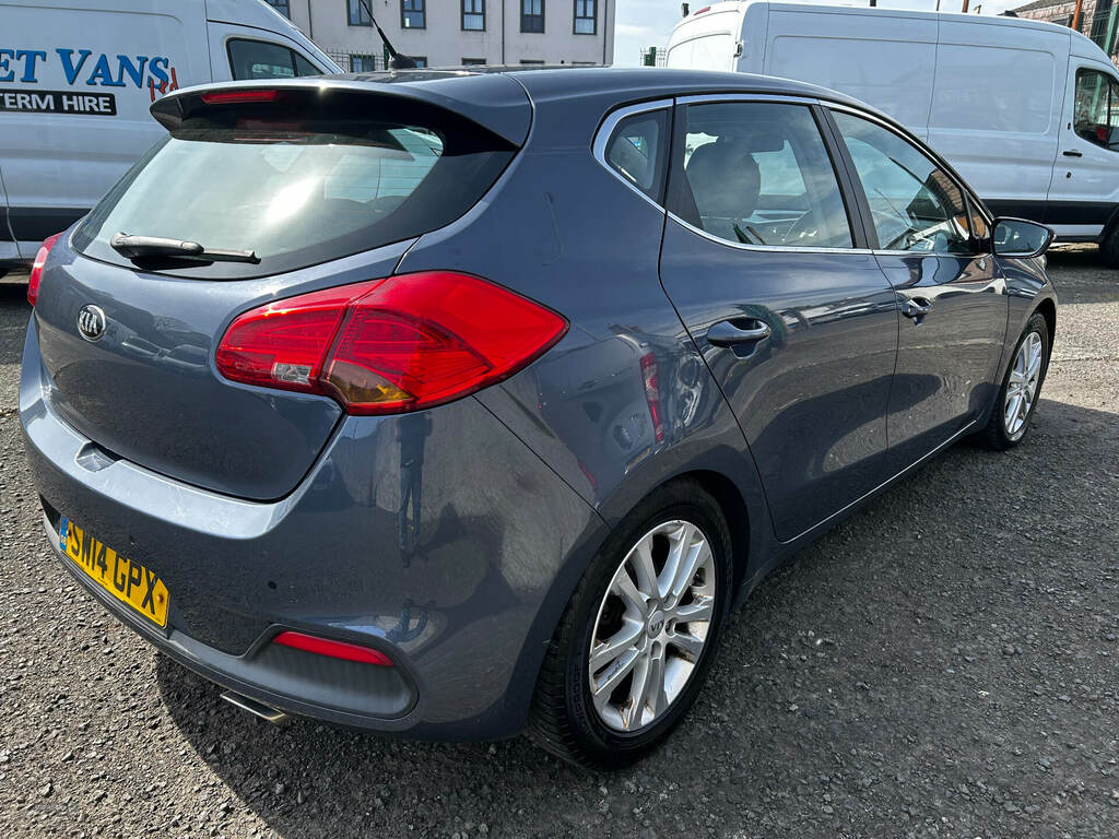 Kia Ceed 1.6 Crdi 2 Ecodynamics SW14GPX Blue #4