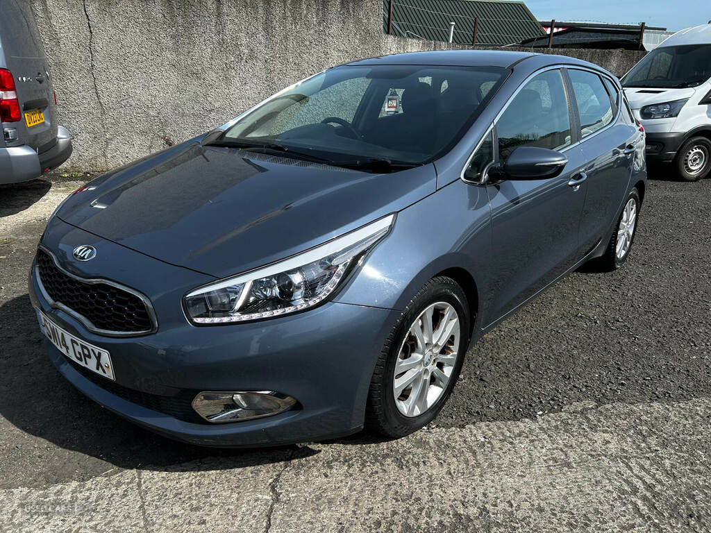 Kia Ceed 1.6 Crdi 2 Ecodynamics SW14GPX Blue #2