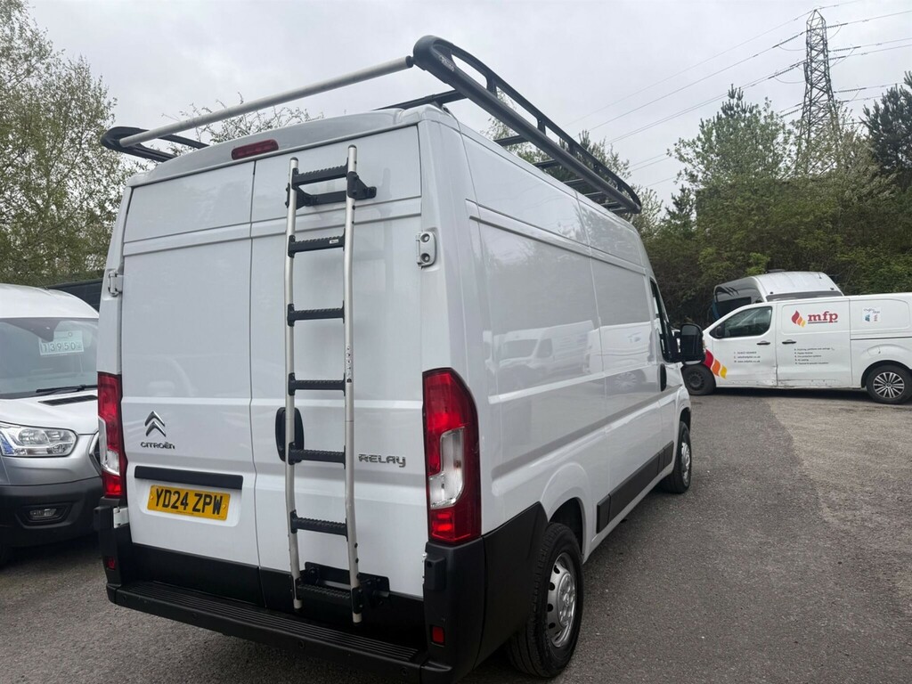 Citroen Relay Mpv YD24ZPW White #6