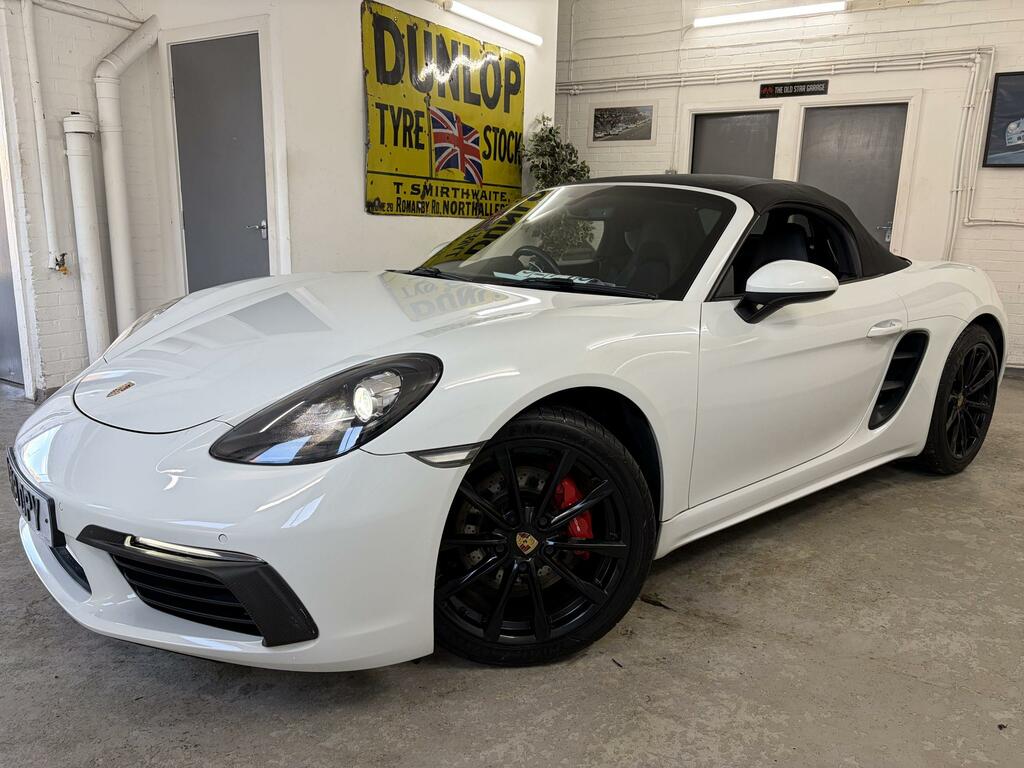Porsche 718 Petrol Silver #9