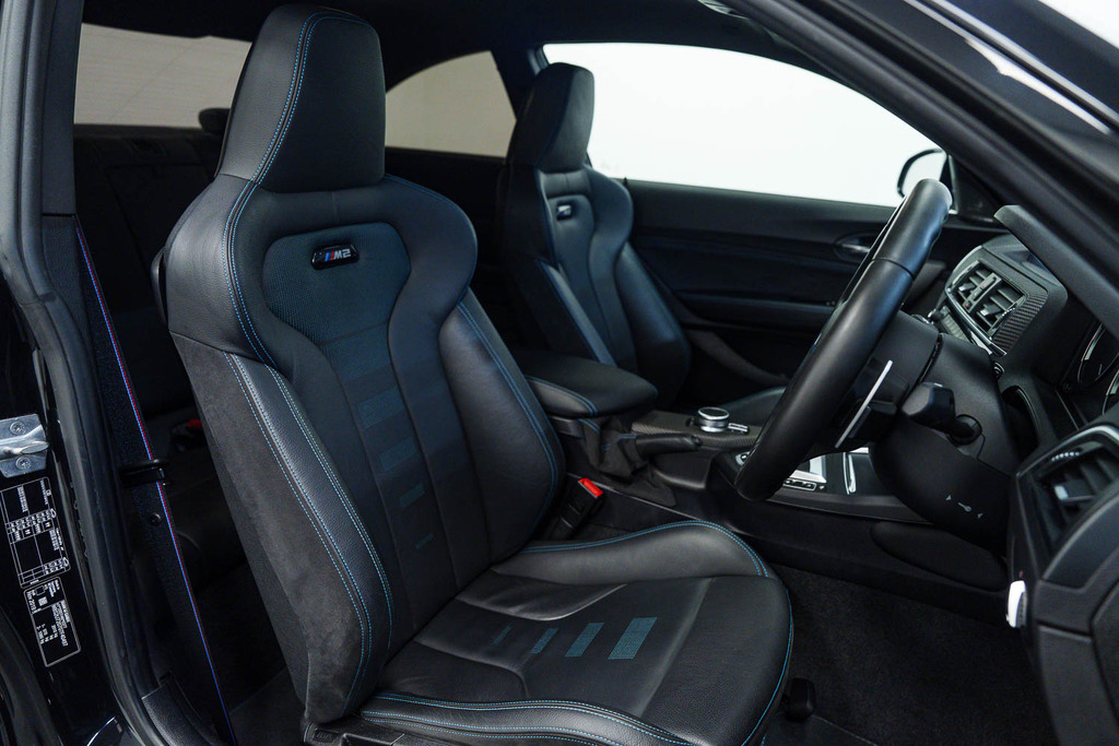 BMW M2 Petrol PF20EES Black