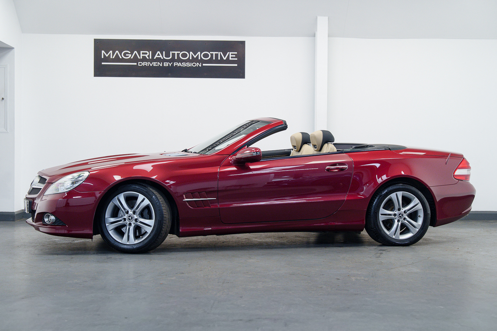Mercedes-Benz SL Class Petrol DV10HDX Red #4