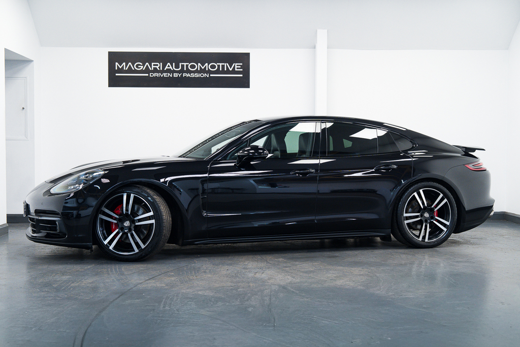 Porsche Panamera Diesel WF66KGN Black #4