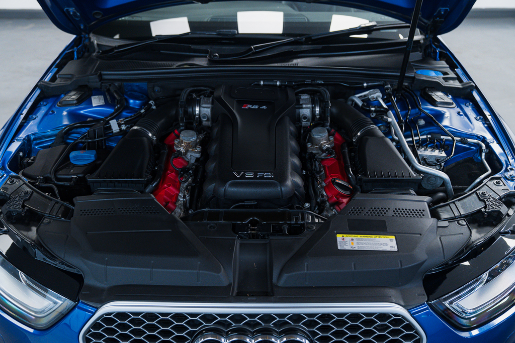 Audi RS4 Avant Petrol R54EOA Blue #3