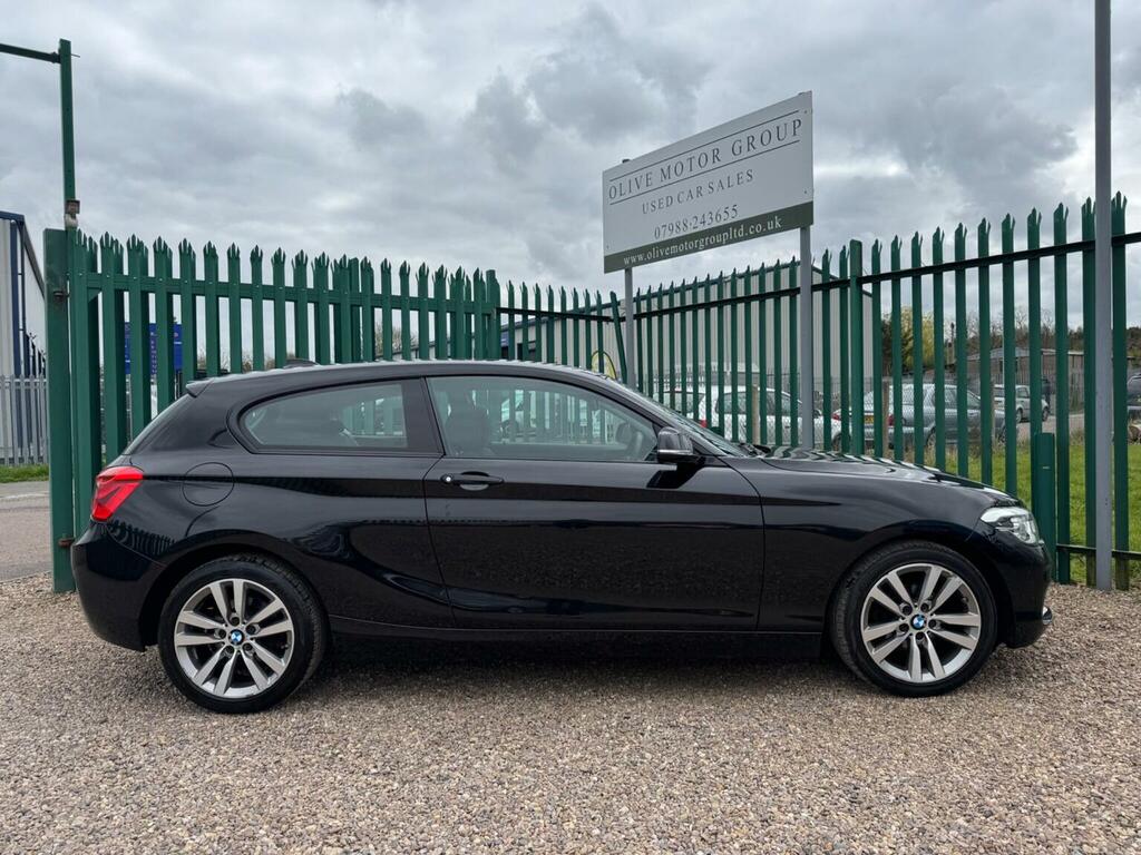 BMW 1 Series Hatchback 2.0 118D Sport Euro 6 Ss 20 SY15XCM Black #4