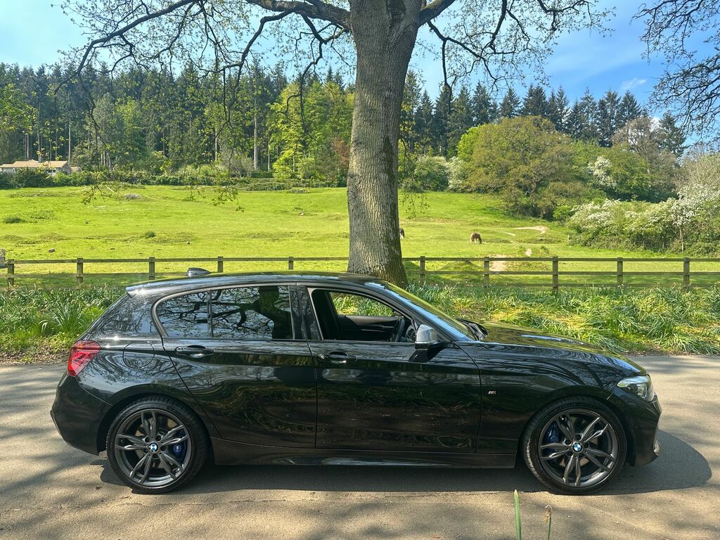 BMW 1 Series 3.0 M140i Gpf Shadow Edition Hatchback VN19PXU Black #2