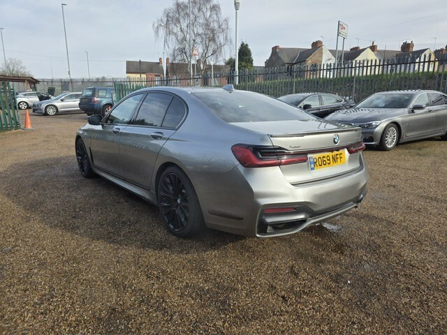 BMW 7 Series M Sport RO69NFF Grey #5