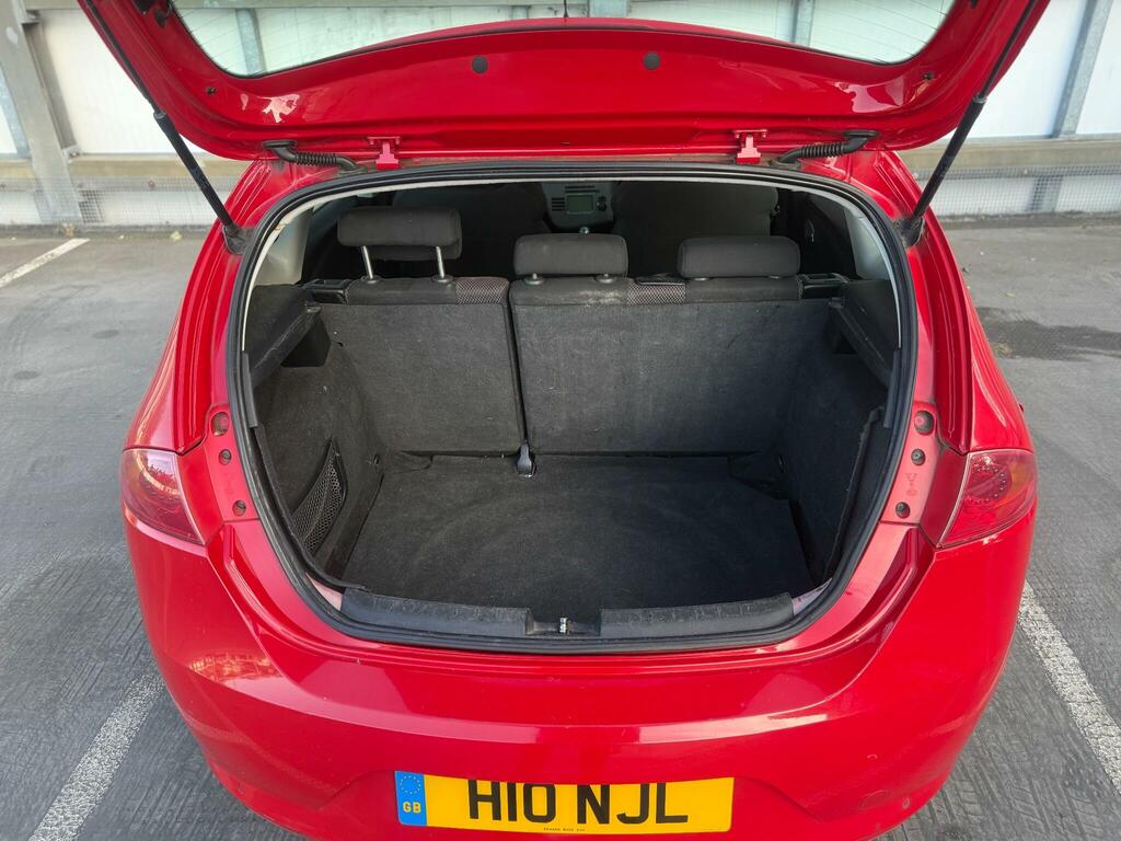 Seat Leon 1.9 Tdi Stylance Silver #8