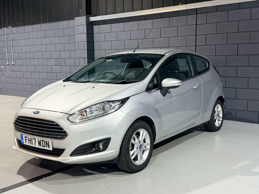 Ford Fiesta 1.25 Zetec Euro 6 FH17WDN Silver #5