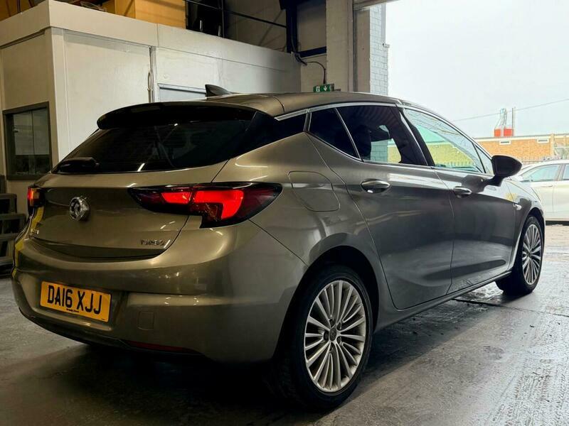 Vauxhall Astra 1.4I Turbo Elite Nav DA16XJJ Grey #4