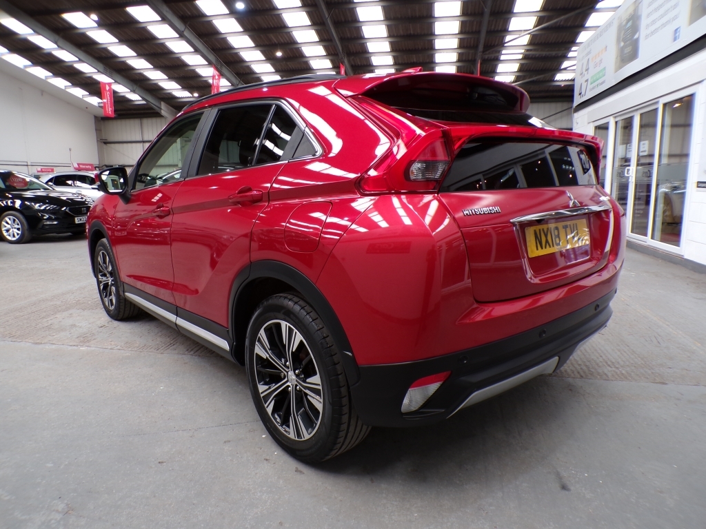 Mitsubishi Eclipse Cross 1.5 4 NX18TVL Red #4