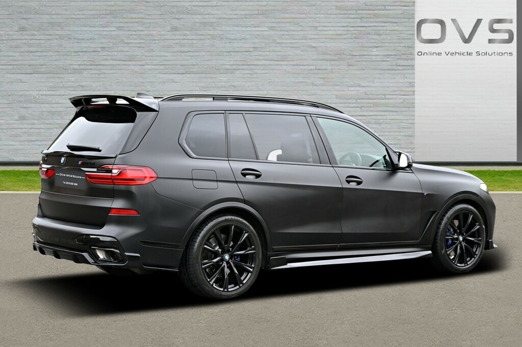 BMW X7 Suv 3.0 X7 M50d 2021 AV21JCO Black #3