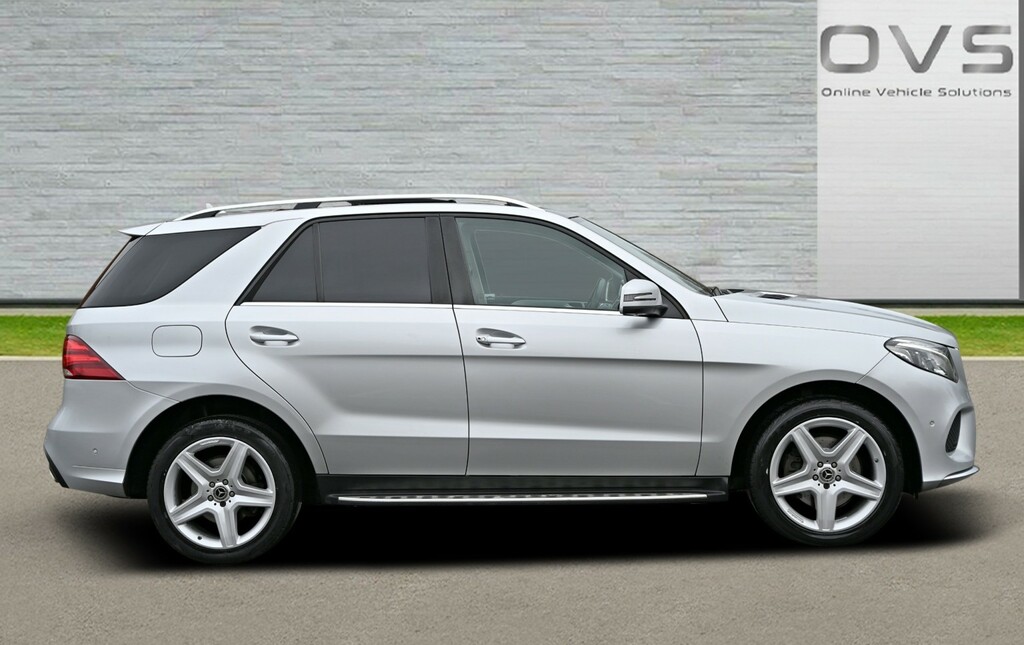 Mercedes-Benz GLE Class Suv 2.1 Gle250d Amg Line 2016 KN66DJZ Silver #2