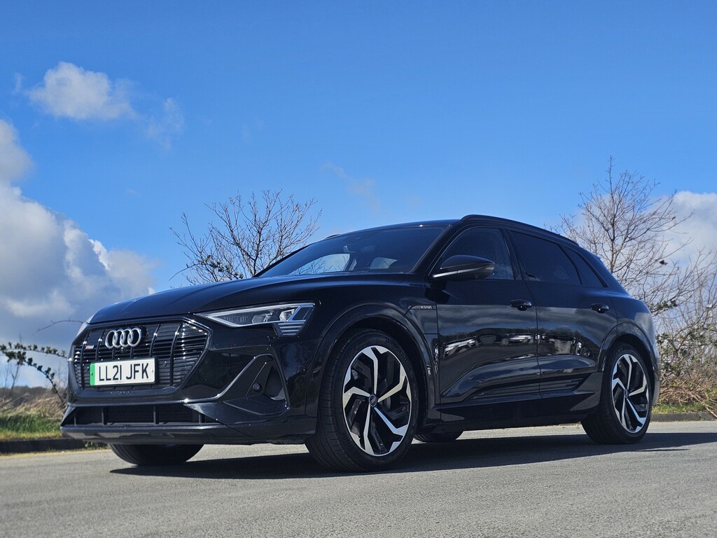 Audi E-tron 55 Black Edition LL21JFK Black #5