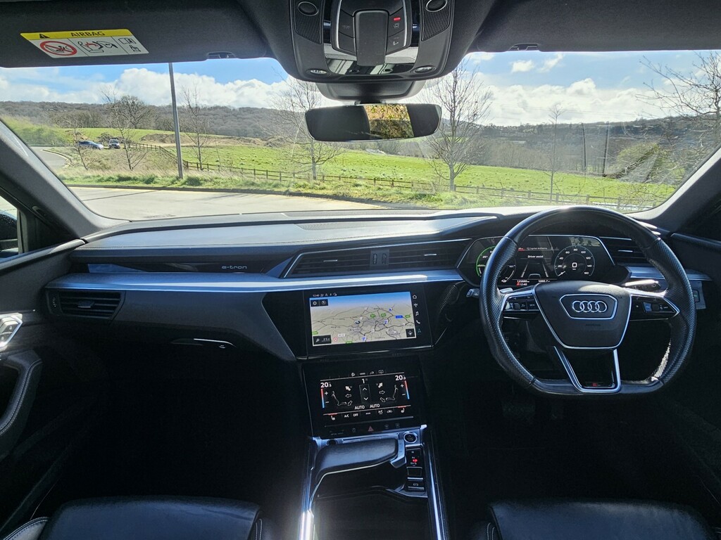 Audi E-tron 55 Black Edition LL21JFK Black #4