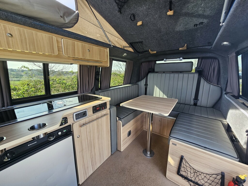 Volkswagen Campervan Silver #18
