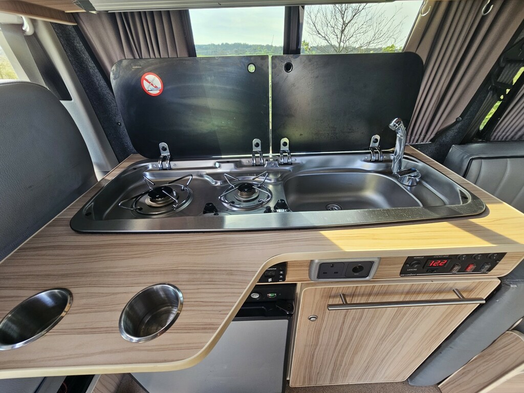 Volkswagen Campervan Silver #10