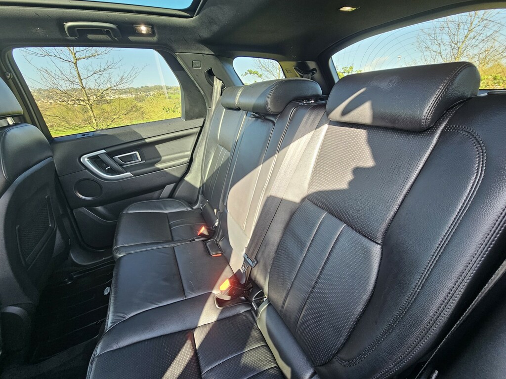 Land Rover Discovery Sport 2.0 Td4 Landmark 7 Seater VN19YEG Black #5