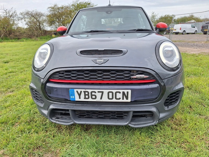 Mini Convertible 2.0 John Cooper Works Grey