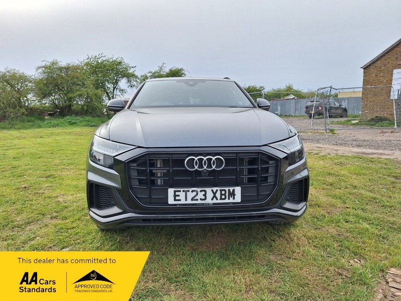 Audi Q8 e tron 3.0 Tfsie V6 55 ET23XBM Grey #2