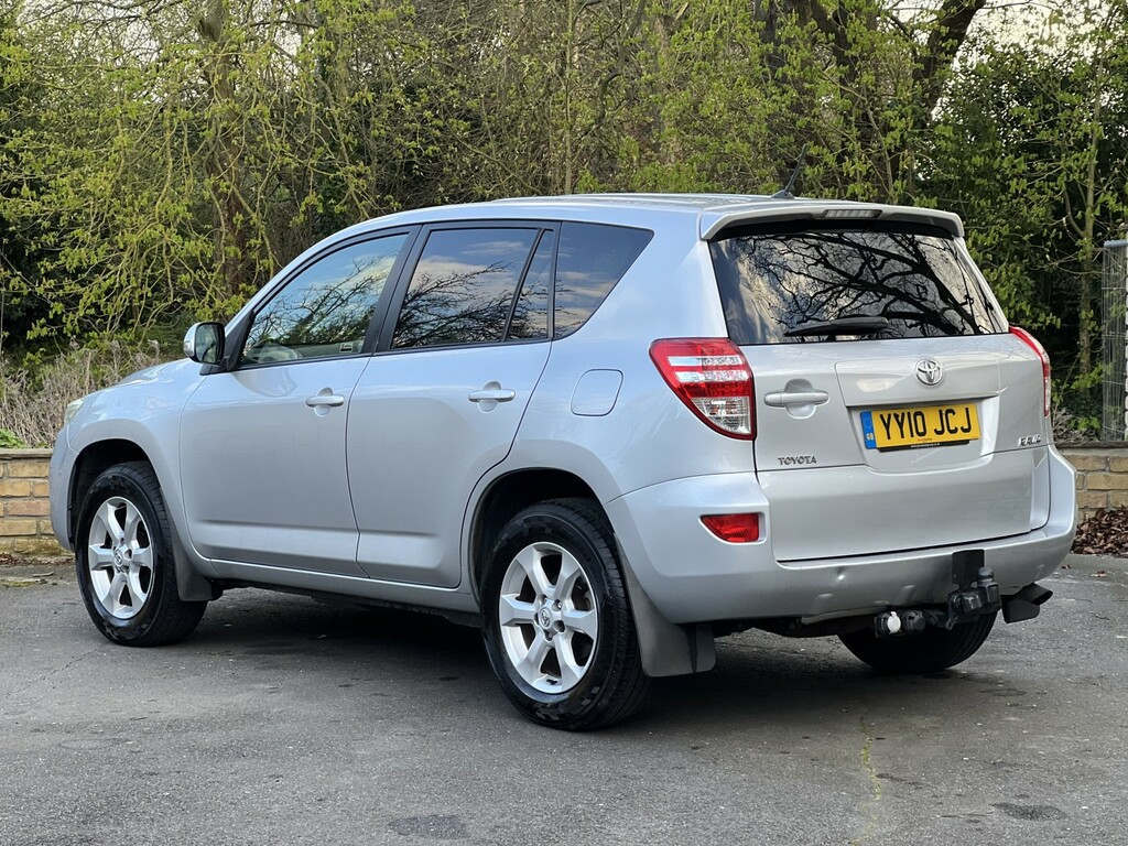 Toyota Rav 4 Suv 2.2 D-4d Xt-r 2010 Silver #4
