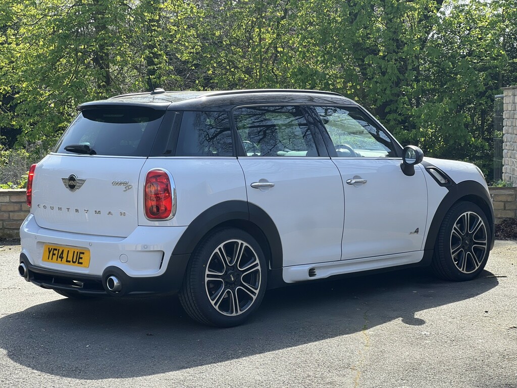 Mini Countryman Suv 2.0 Cooper Sd All4 Countryman 2014 YF14LUE White #3