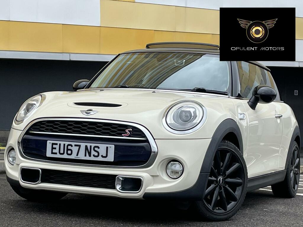 Mini Hatch 2.0 Cooper S EU67NSJ White