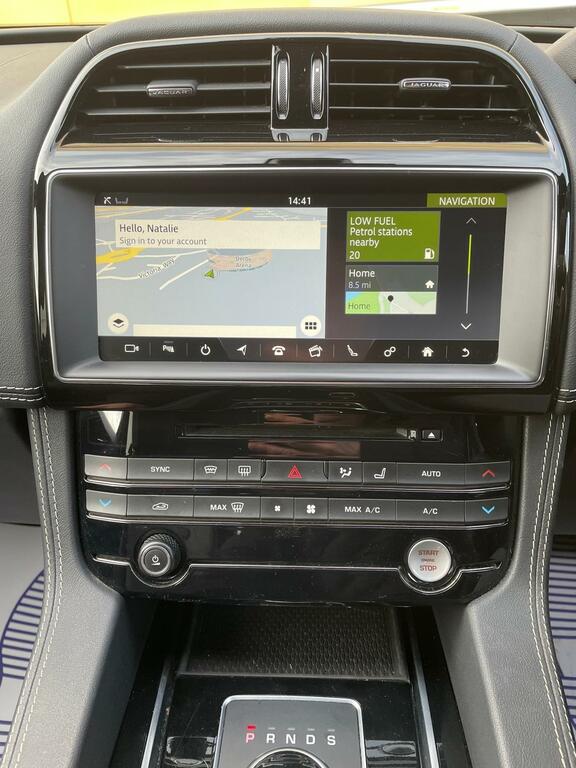 Jaguar F-Pace 2.0 D180 Chequered Flag Suv Awd Eu FY70LDX Grey #2