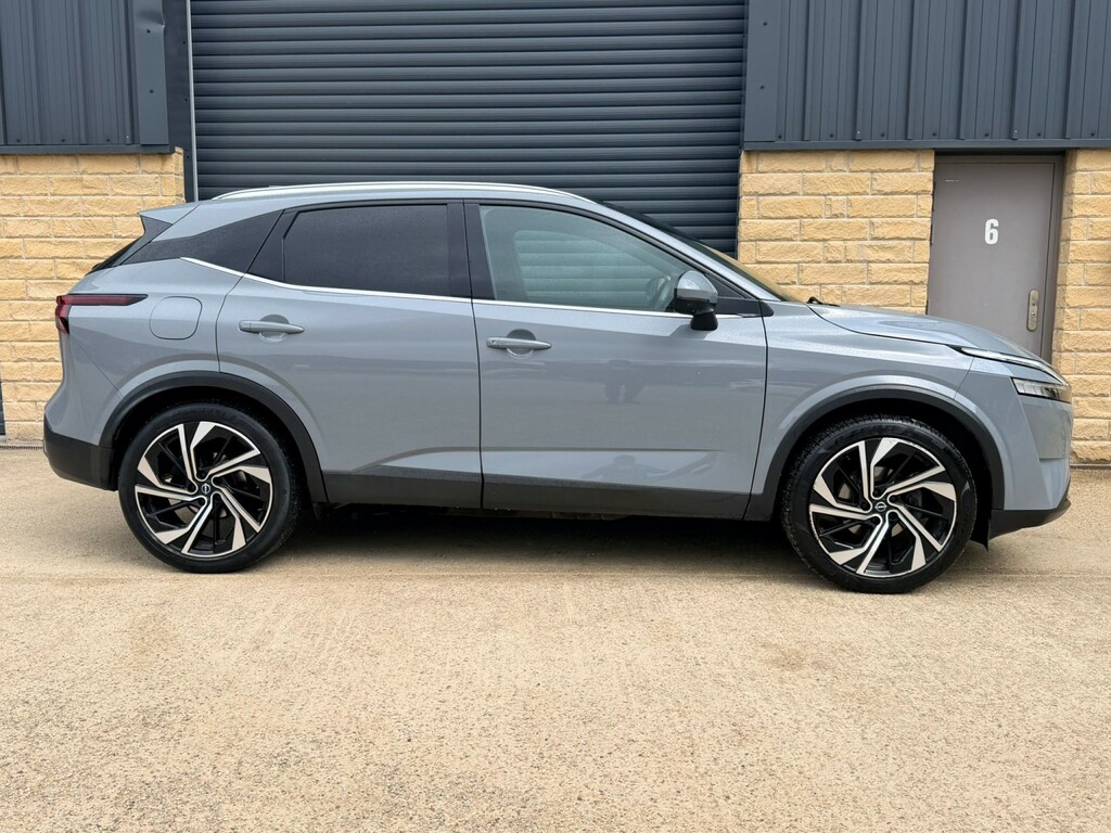 Nissan Qashqai 1.3 Dig-t Mhev Tekna YD72OLK Grey #2